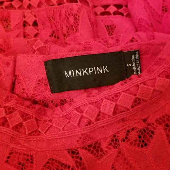 Minkpink Red Sheer Lace Blouse with Stars Flared Sleeves Women's Size Small - Picture 8 of 8